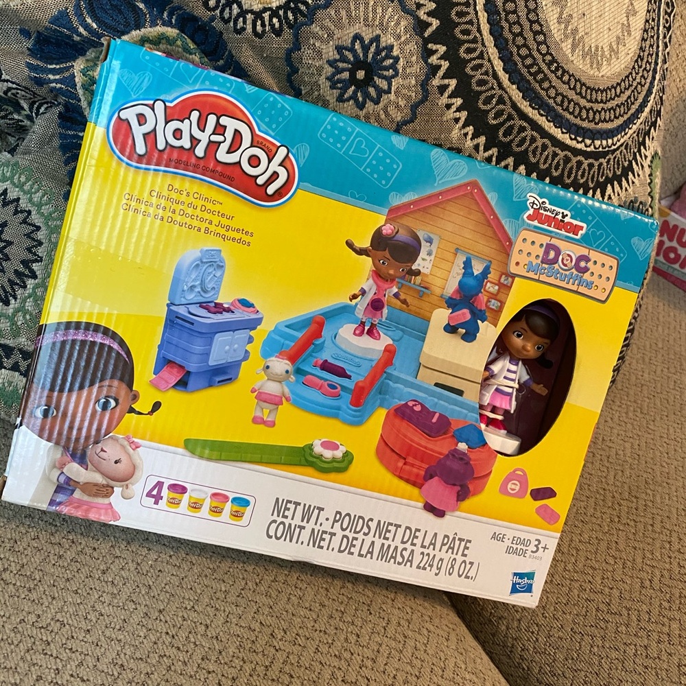 Playdoh Disney playset